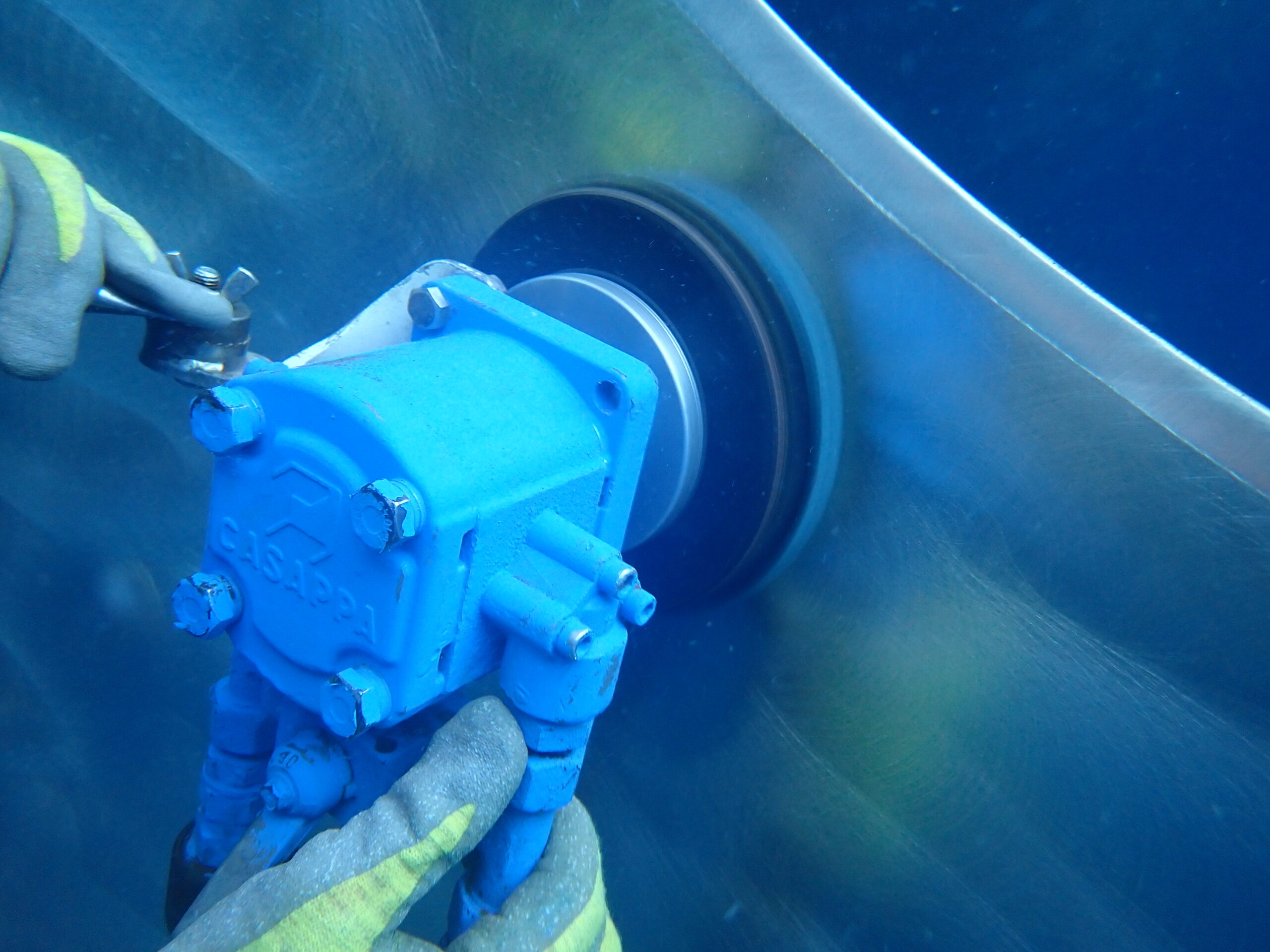 Propeller polishing (3)